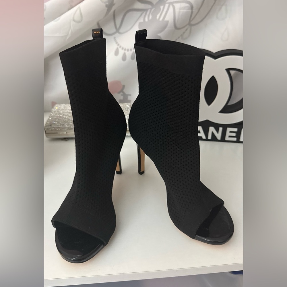 Elegant Black Women's open toe Heeled Boots